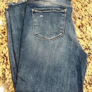 Vervet Skinny Destructed jeans